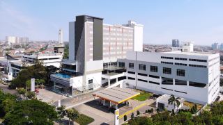 harris-hotel-and-conventions-bundaran-satelit-surabaya