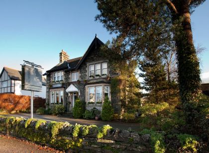The Howbeck & the Retreat Incl Off-Site Health Club and Parking EV Point Available