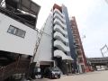 n33-hakata-sta-river-side