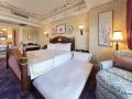 hong-kong-disneyland-hotel