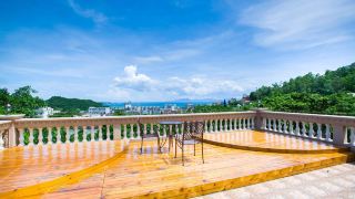 green-field-seaview-party-villa