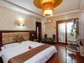 like-home-clouds-on-the-four-seasons-hotel