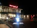 red-leaf-hotel