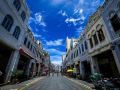 v8-holiday-e-sports-theme-hotel-haikou-riyue-plaza-store
