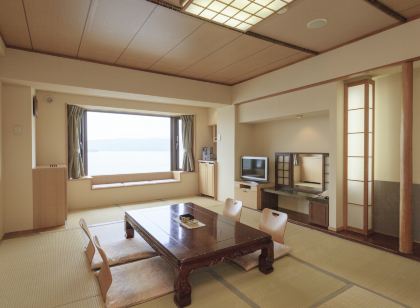 THE FOREST AKAN TSURUGA RESORT