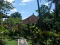 white-hostel-ubud