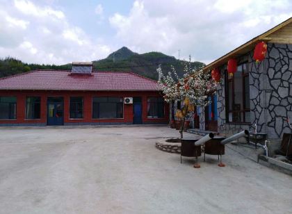 寬甸晴川農家院