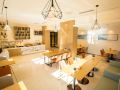 city-comfort-inn-shangri-la-dukezong-old-town