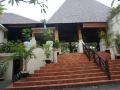 villa-kayu-raja