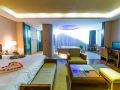 fengxiang-hot-spring-resort