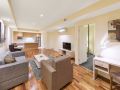 oaks-melbourne-on-lonsdale-suites