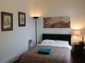 spadina-11-guesthouse