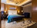 deep-blue-hotel