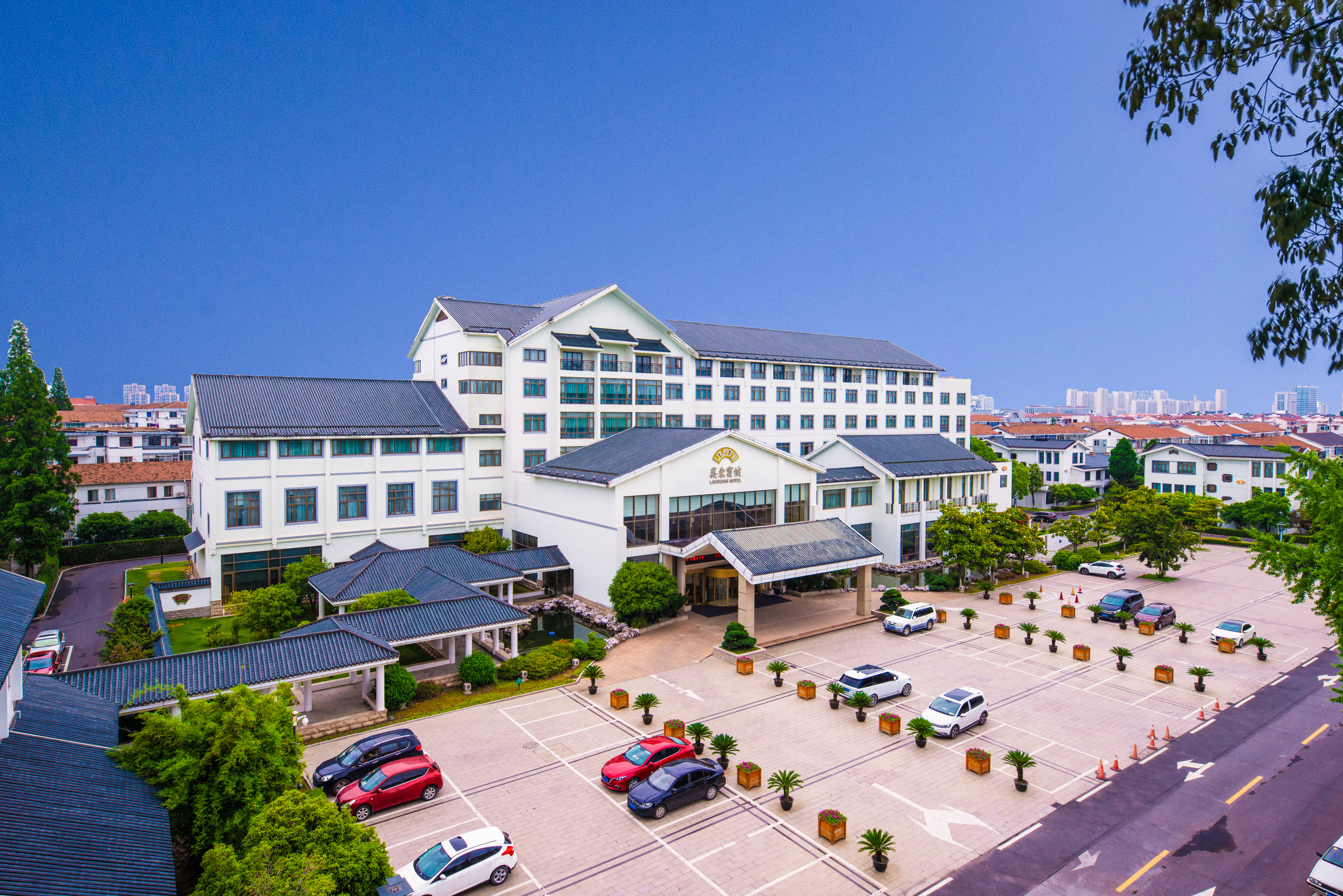 hotel overview picture