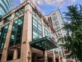 howard-johnson-paragon-hotel