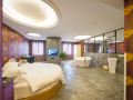love-bird-hotel