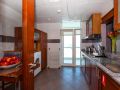 flora-creek-deluxe-hotel-apartments