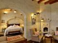 terra-cave-hotel