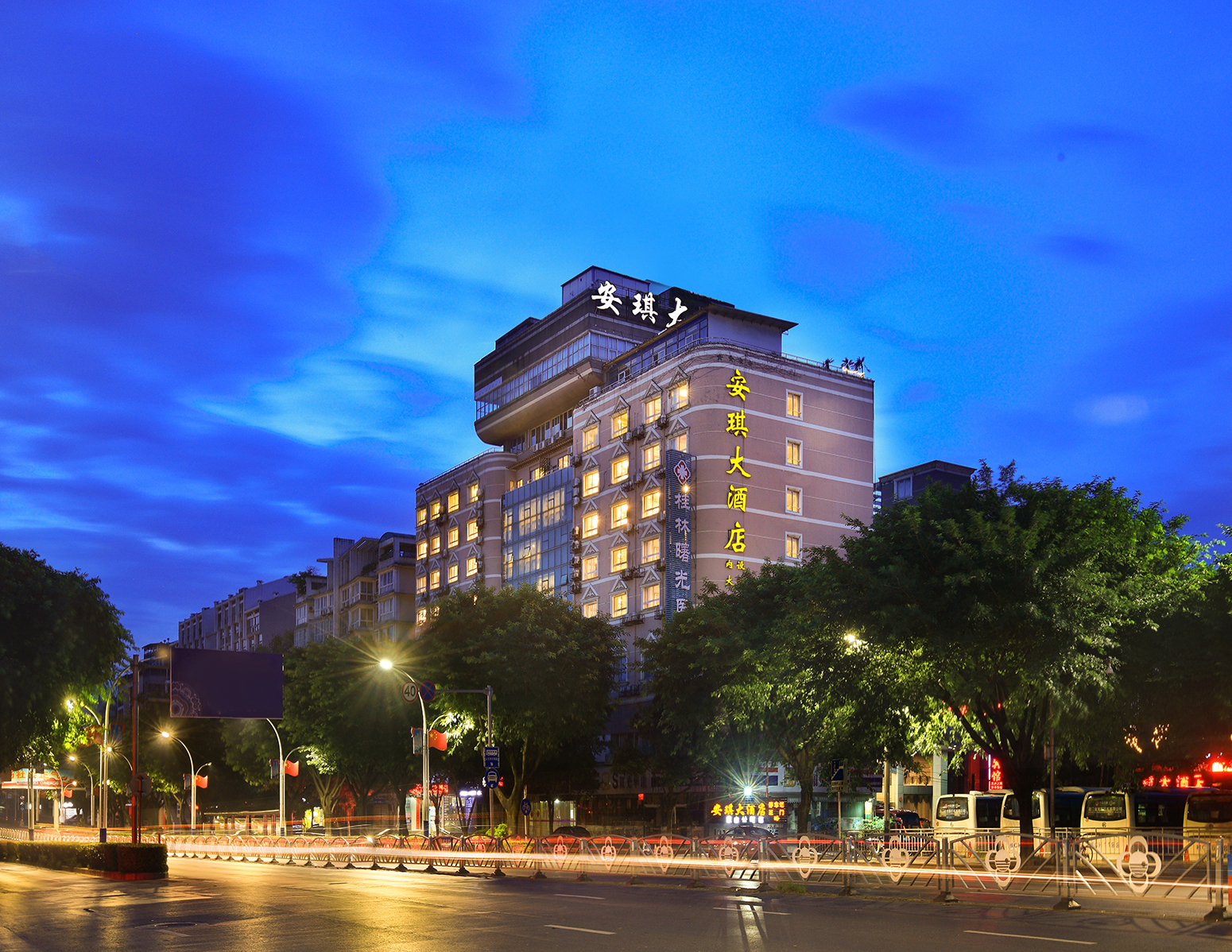 hotel overview picture