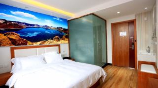 super-8-hotel-fusong-commercial-street