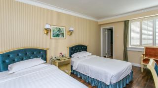 holiday-garden-hotel