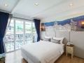 white-ivory-bed-and-breakfast