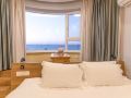 white-rock-hotel