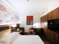shanghai-bund-yu-garden-ibis-hotel