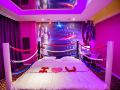 1314-love-theme-hotel