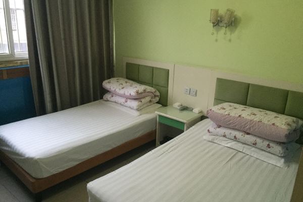 背景墙 房间 家居 酒店 设计 卧室 卧室装修 现代 装修 600_400