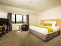 greenlane-suites
