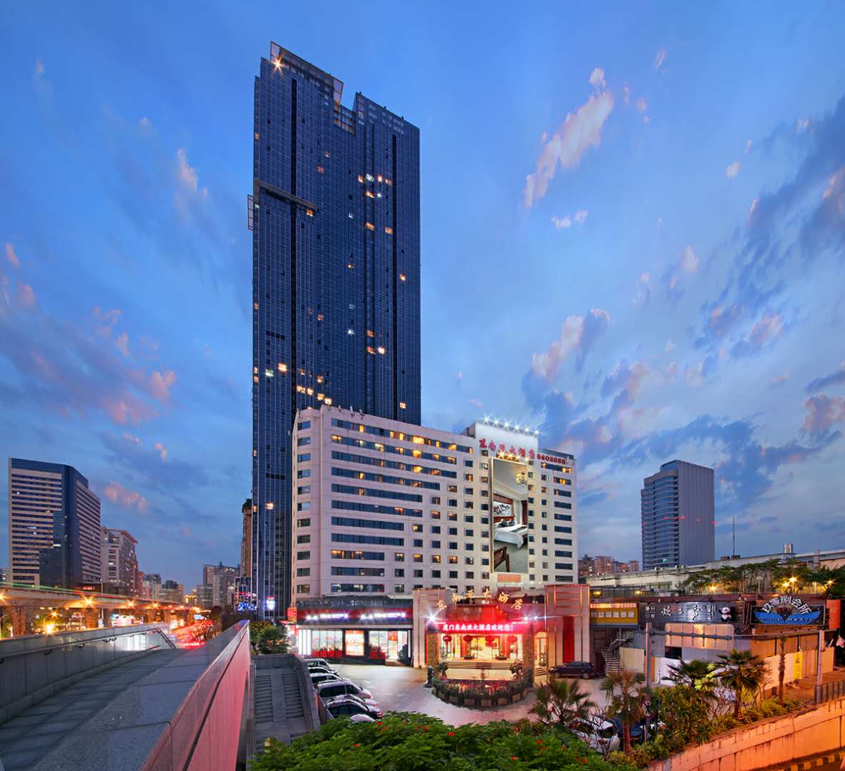 hotel overview picture
