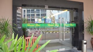 super-oyo-985-hotel-nur