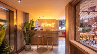 iforest-hotel-shanghai-hongkou-football-stadium