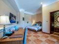 locke-holidays-hotel