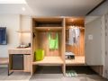 triple-y-hotel