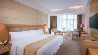vienna-international-hotel-shenzhen-international-exhibition-center-store