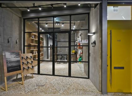 高雄小島アパートメント