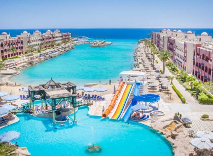 Sunny Days El Palacio Resort & Spa
