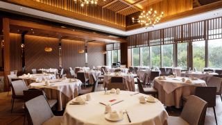 fame-hall-garden-hotel