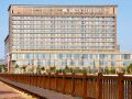 golden-lake-hotel