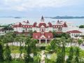 hong-kong-disneyland-hotel