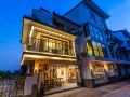 moon-flower-hotel