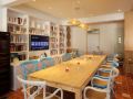 xiang-ge-hostel-hangzhou-laolongjing
