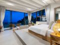 alex-villa-