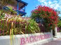 noah-s-ark-backpackers