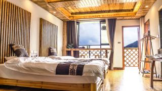 jingshangjing-holiday-hotel
