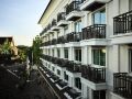rambuttri-village-inn-and-plaza