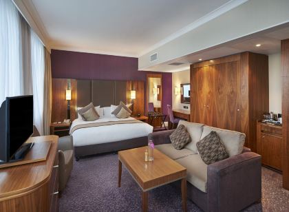 Crowne Plaza London Ealing, an IHG Hotel