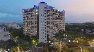 sanya-david-legend-resort-hotel-sanya-bay-phoenix-airport